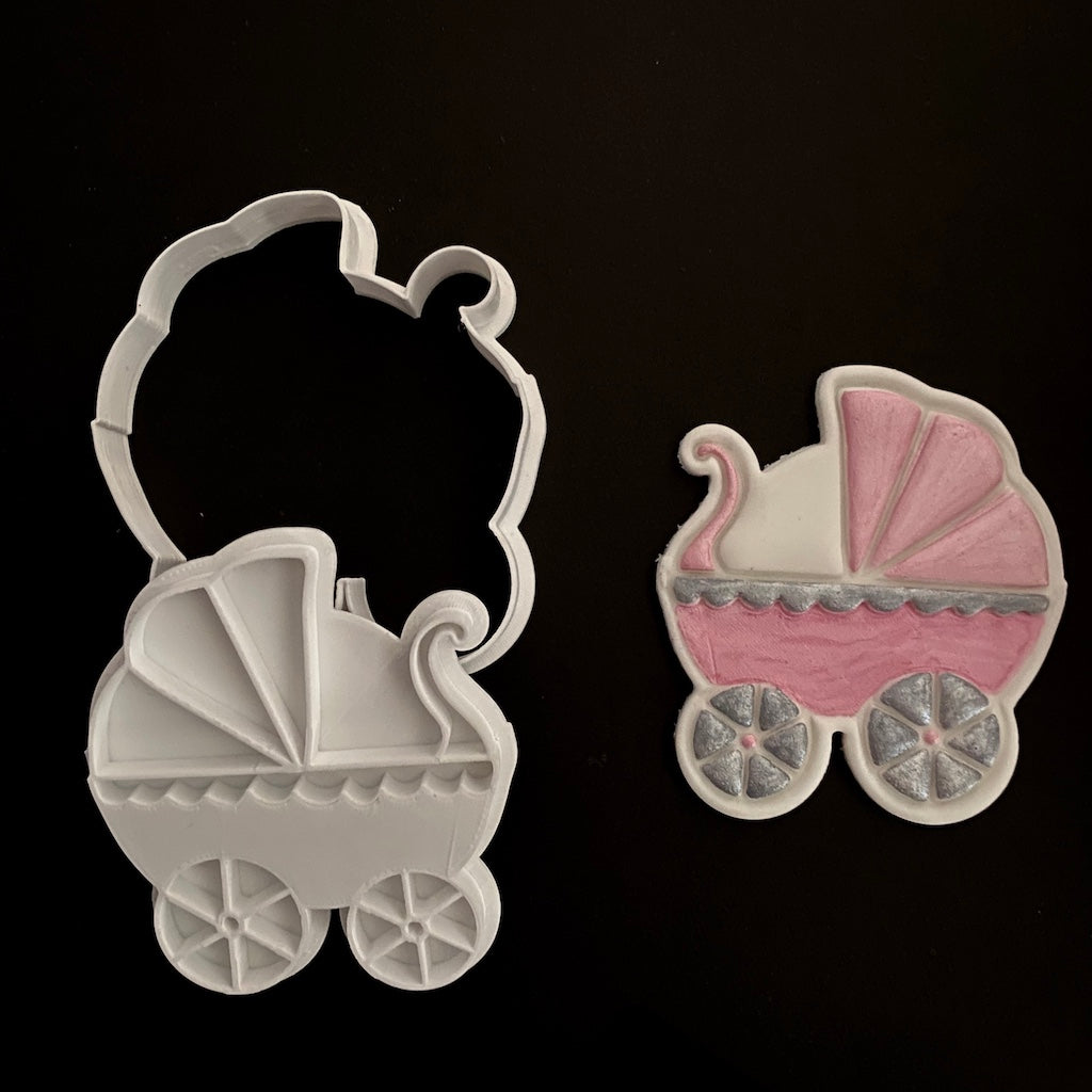 Frilly Baby pram cookie cutter with cookie stamp