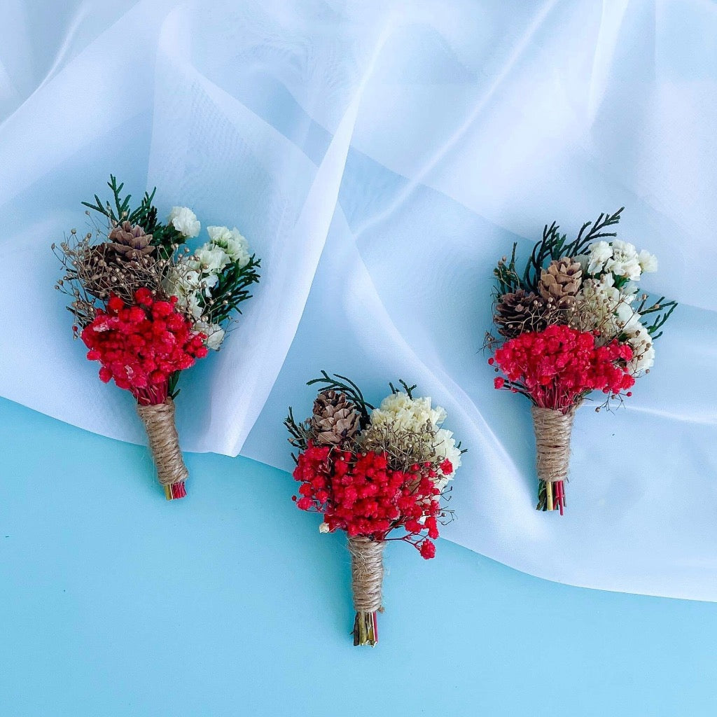 Dried Floral Posies for Cupcake Toppers 3 Pack - Christmas