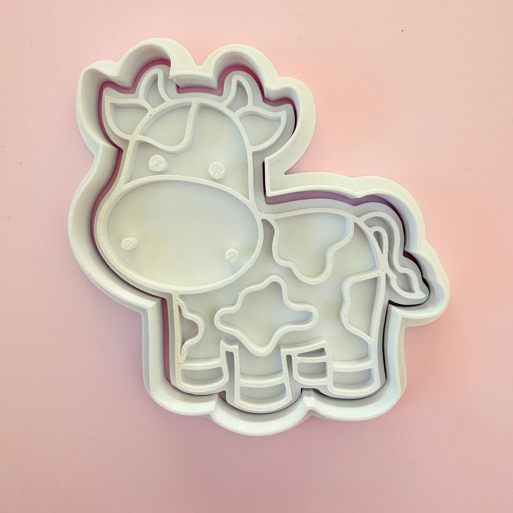 Plastic Cookie Cutter + Cookie Stamp - Cow