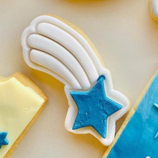 Plastic Cookie Cutter + Cookie Stamp – Shooting Star