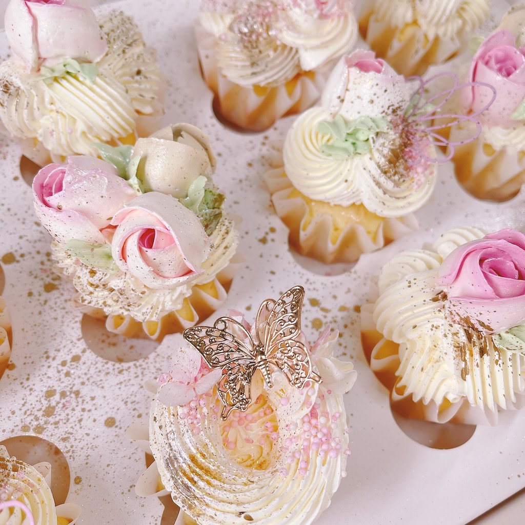 Arched Flat Butterflies 35mm Wing Span -Arched Flat Butterflies 35mm Wing Span - Champagne Gold