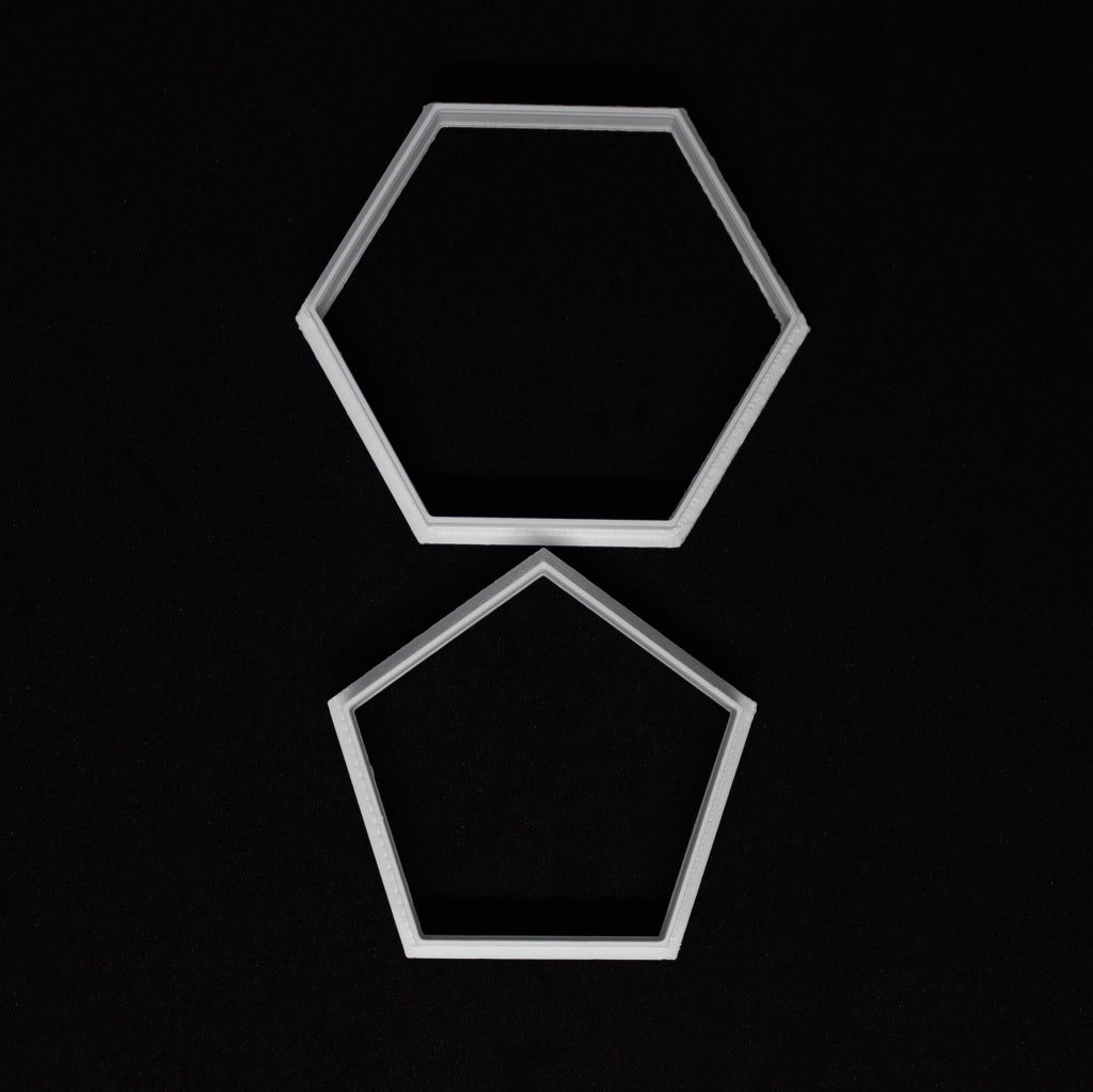 Outline Of Soccer Ball Public Domain Plastic Soccer Ball Pattern Cookie  Cutter Set Cakers Paradise, image size:1024x1023