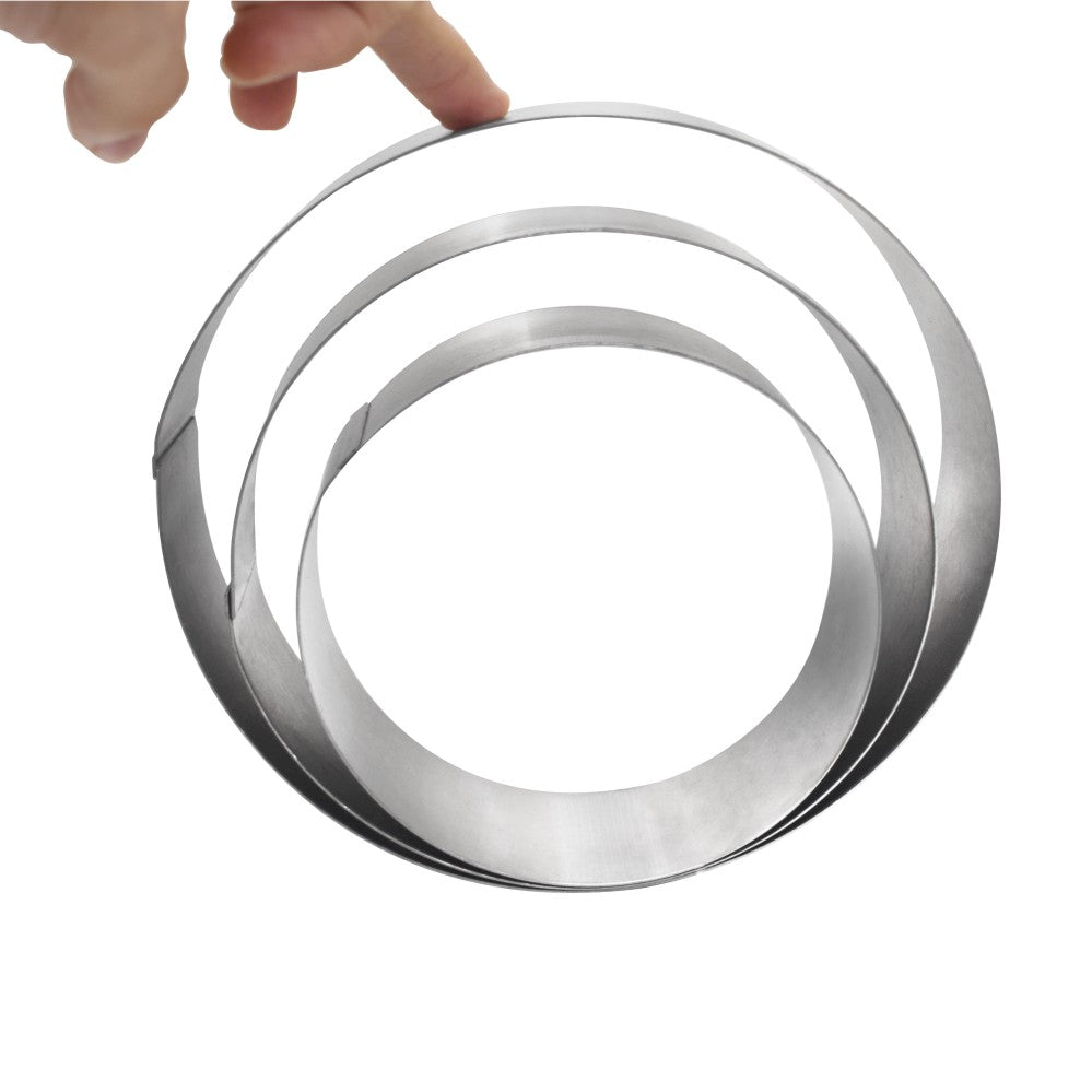 Stainless steal cake cutting ring